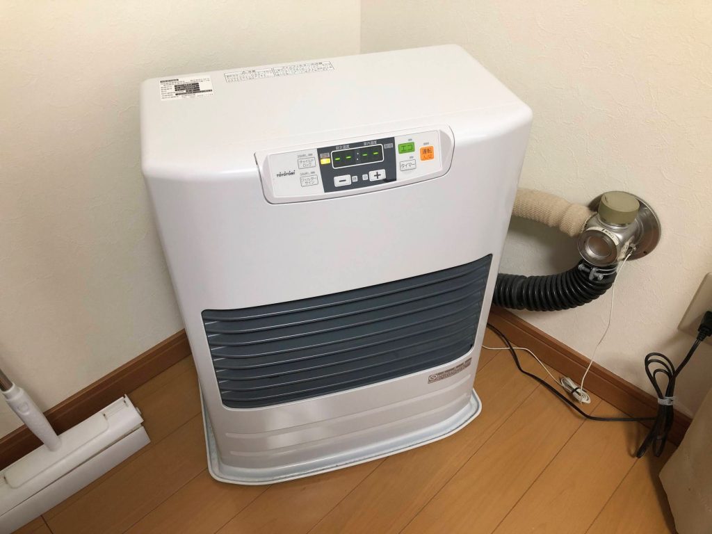 トヨトミのFFストーブ